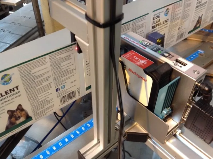 Thermal Inkljet printer on labeller printing batch numbers