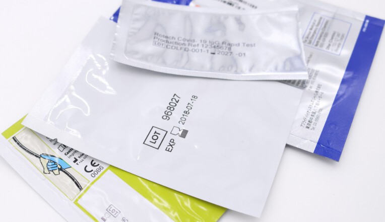 Medical sachets and pouches printed using thermal inkjet