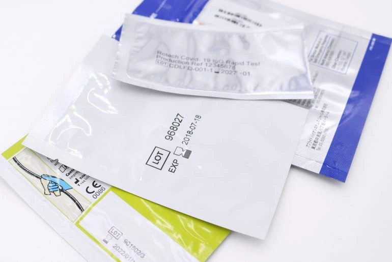 Medical sachets and pouches printed using thermal inkjet