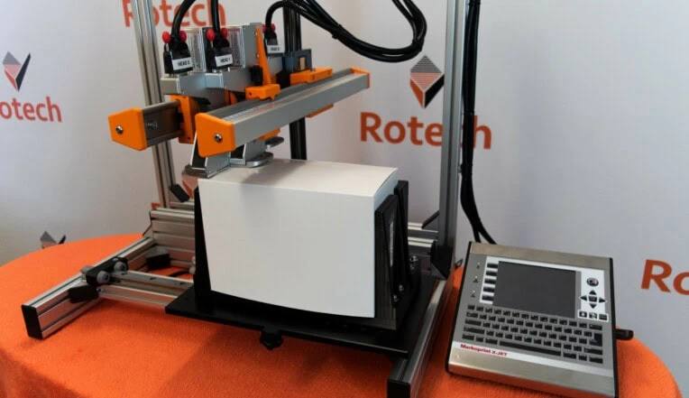 Slider rig printing onto erected carton