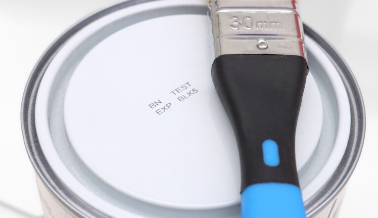 Paint tub printed with batch and expiry using thermal inkjet printer