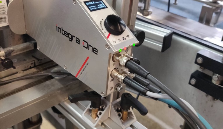 Thermal Inkjet, Integra one printing best before dates onto labels on a dairy production line