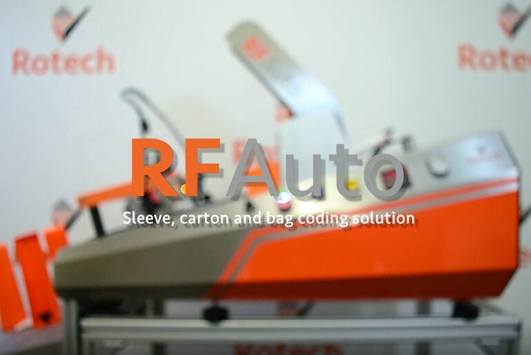 RF Auto Thumbnail- Sleeve, carton and bag coding solution