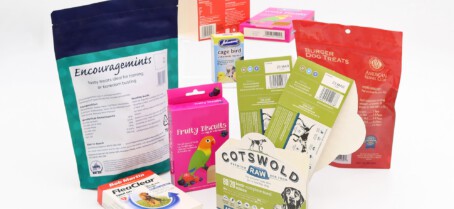 Pet supplies printed batch and best before using thermal inkjet