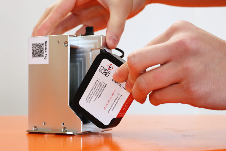 How to properly insert a TIJ cartridge