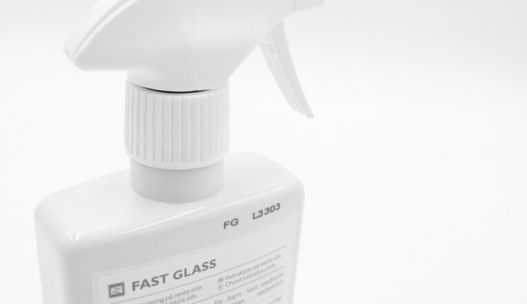Thermal inkjet print on plastic spray bottle