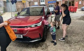 isaac drying the cars