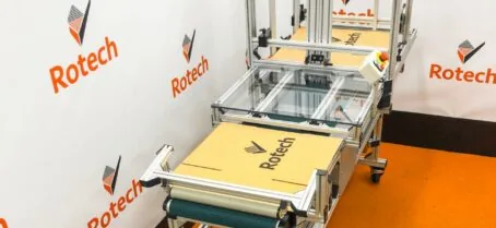 Rotech RF Case feeding outer case boxes